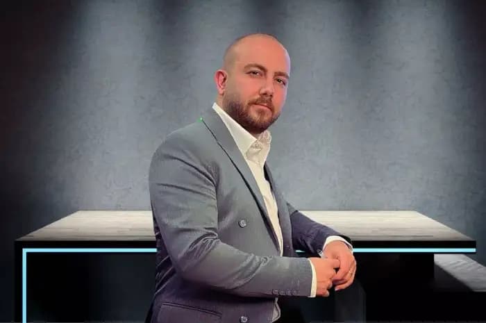 محمد علي پورصمدي — المحطة ٧ (٢٠٢٠–اليوم، الفرق المحترفة)